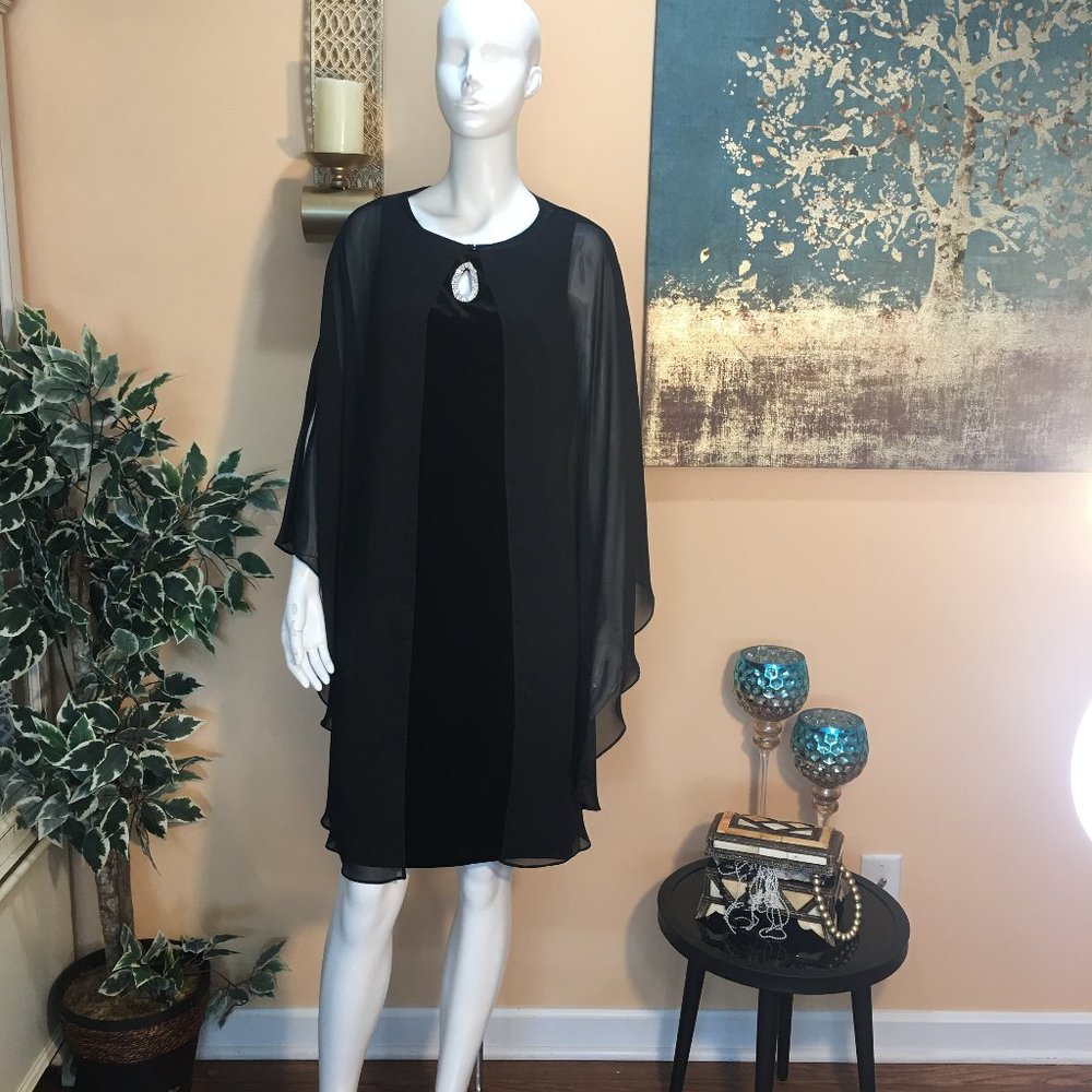NWT Ignite Evenings Black 2-Piece Dress size 6&8